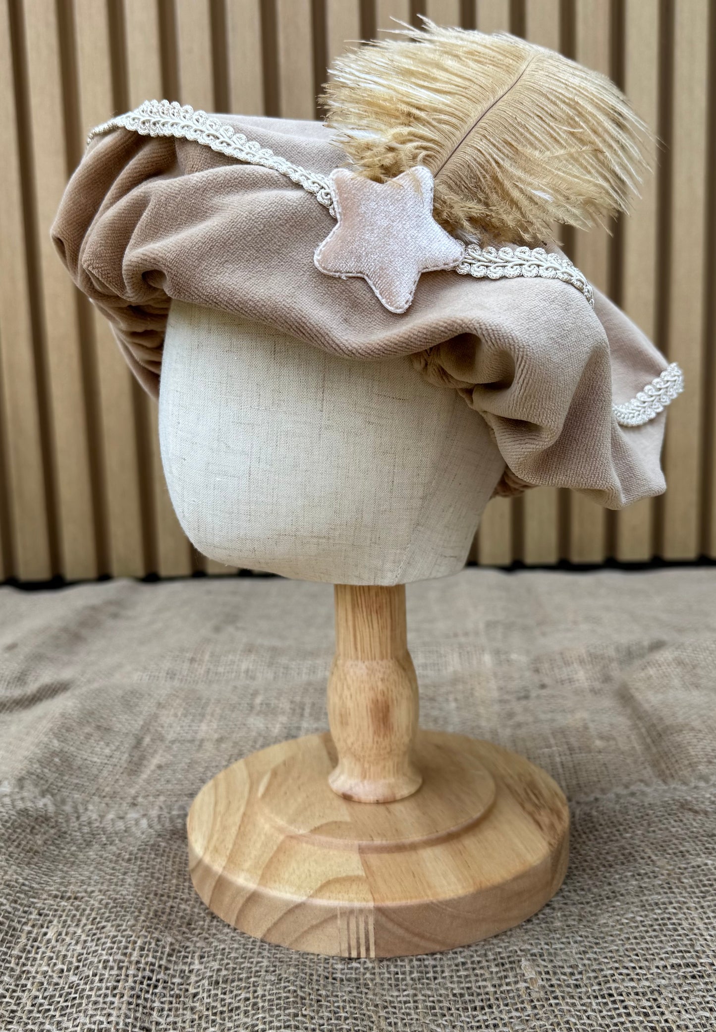 (personalized) pieten hat beige with star