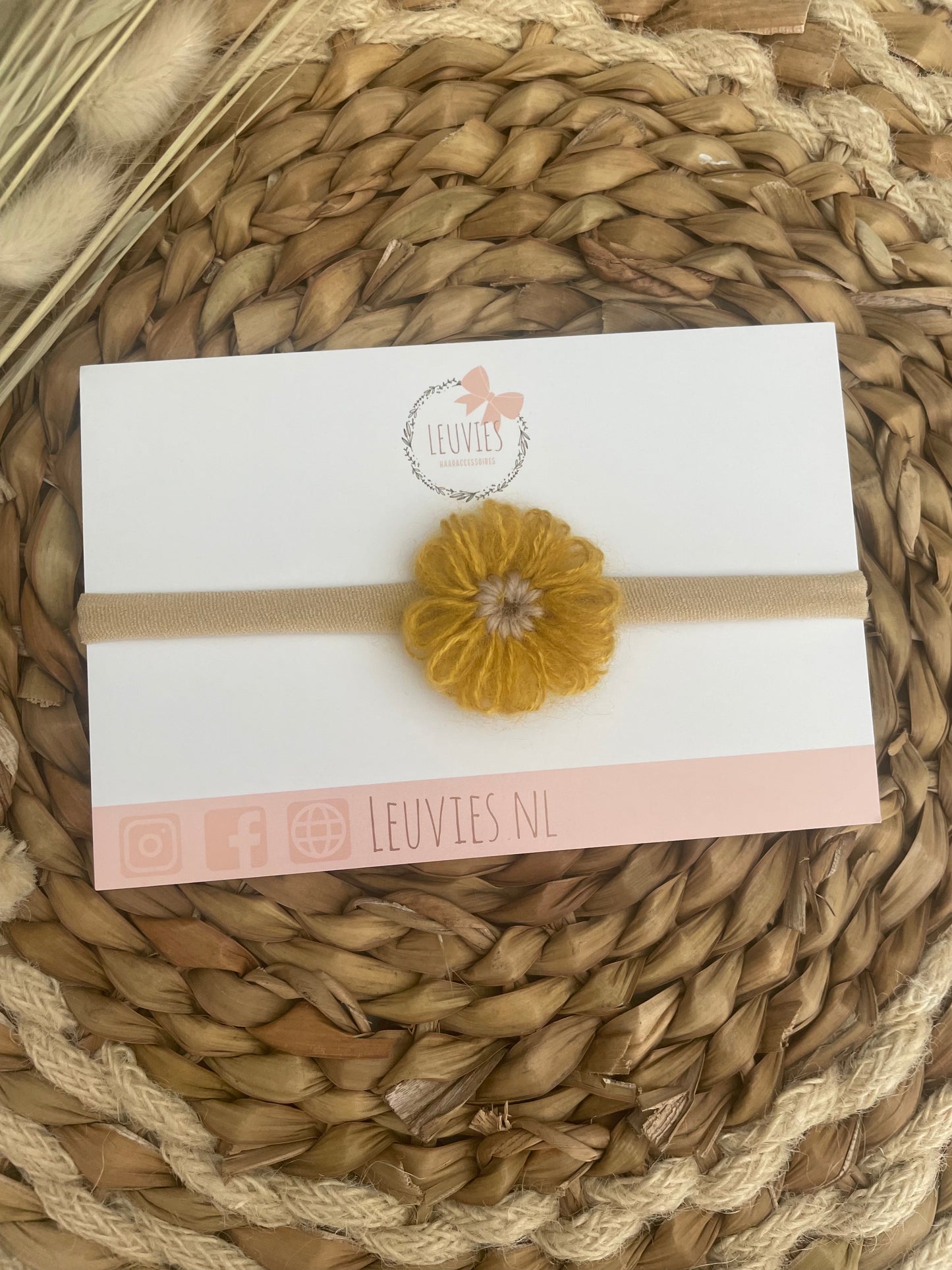 Haarbandjes wollen bloem