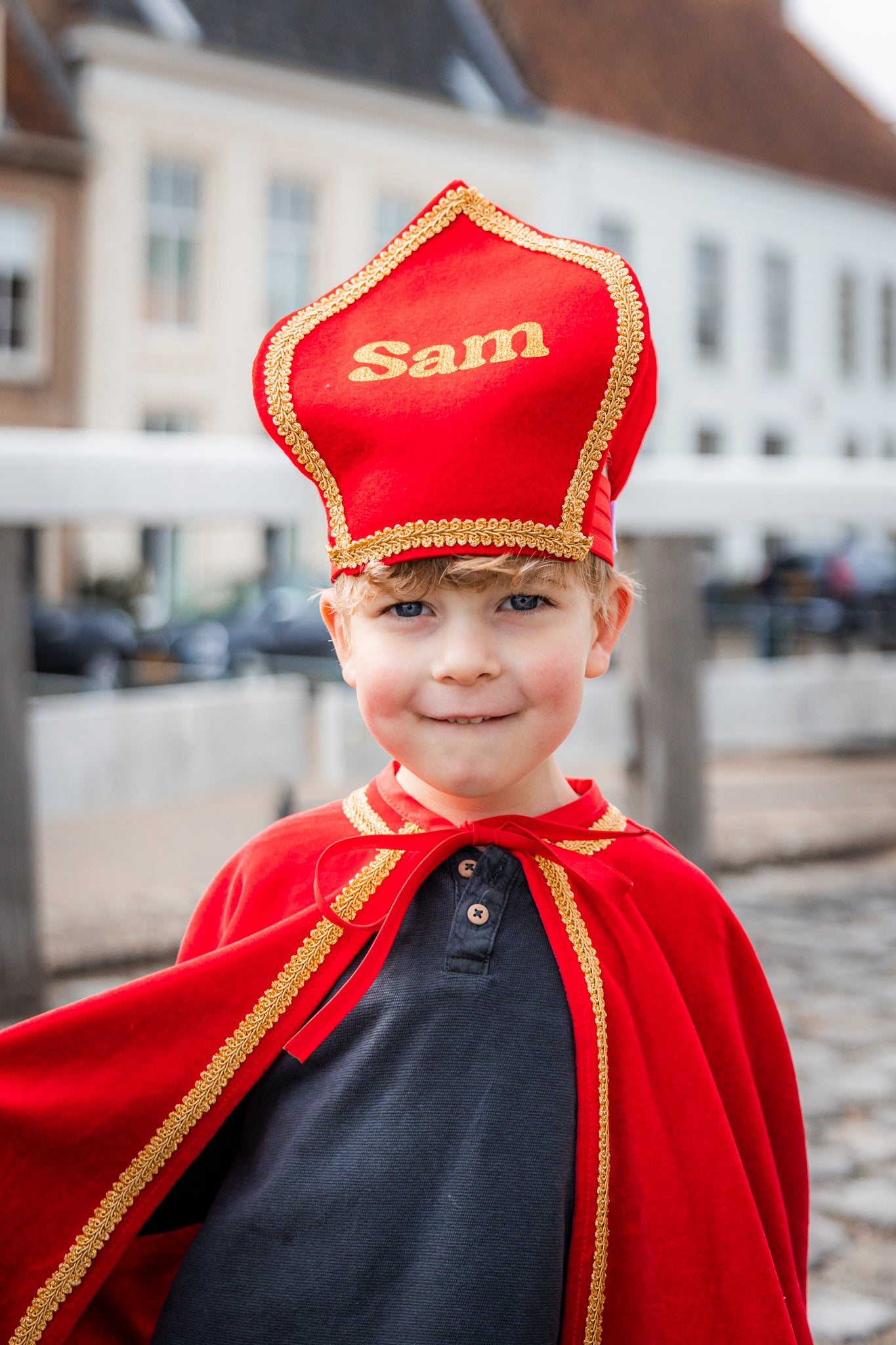 Sinterklaas verkleedkleding cape mijter gepersonaliseerd met naam
