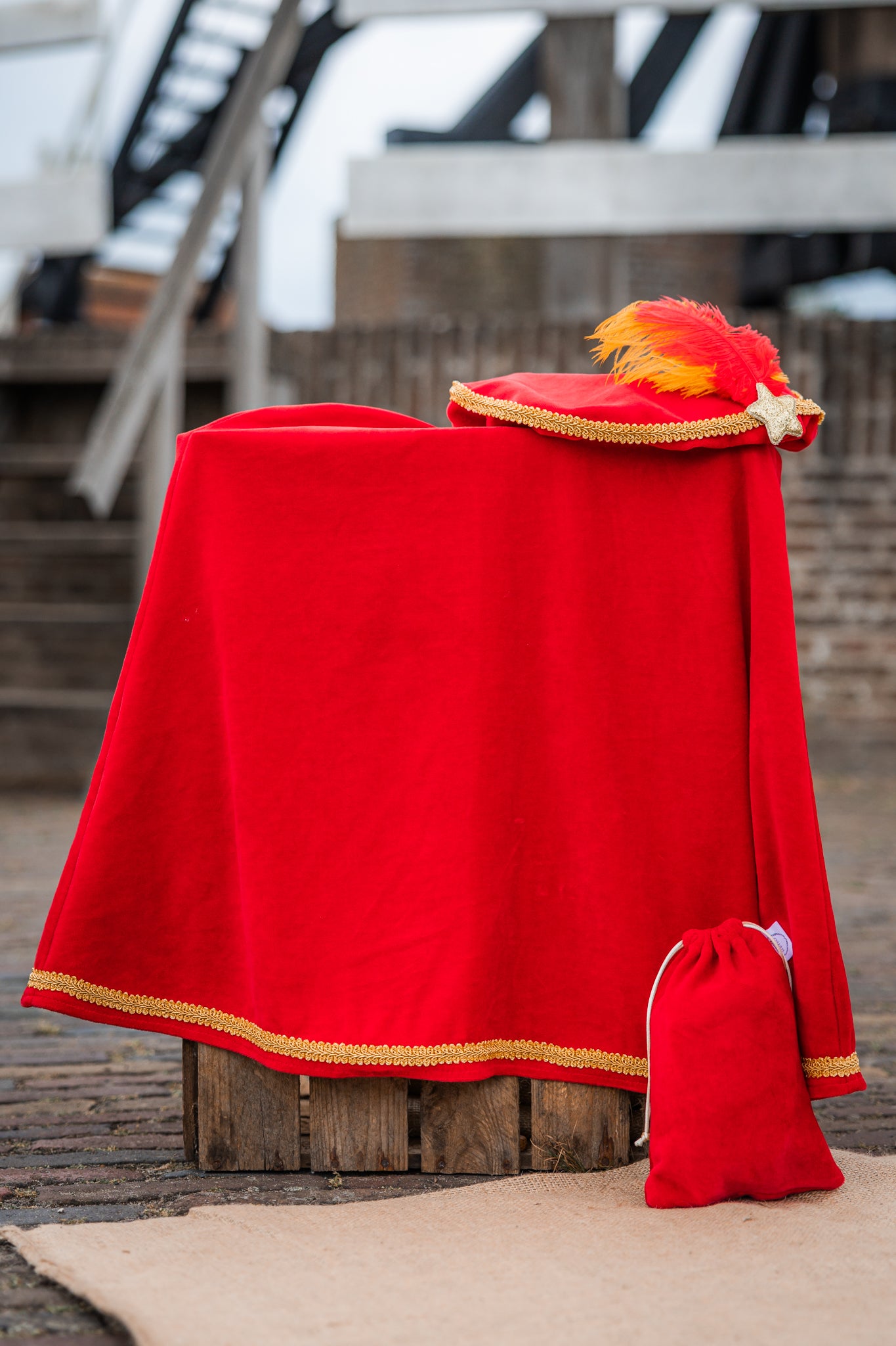 Luxe pieten piet verkleedset pietenmuts pietencape pepernotenzakje met naam gepersonaliseerd