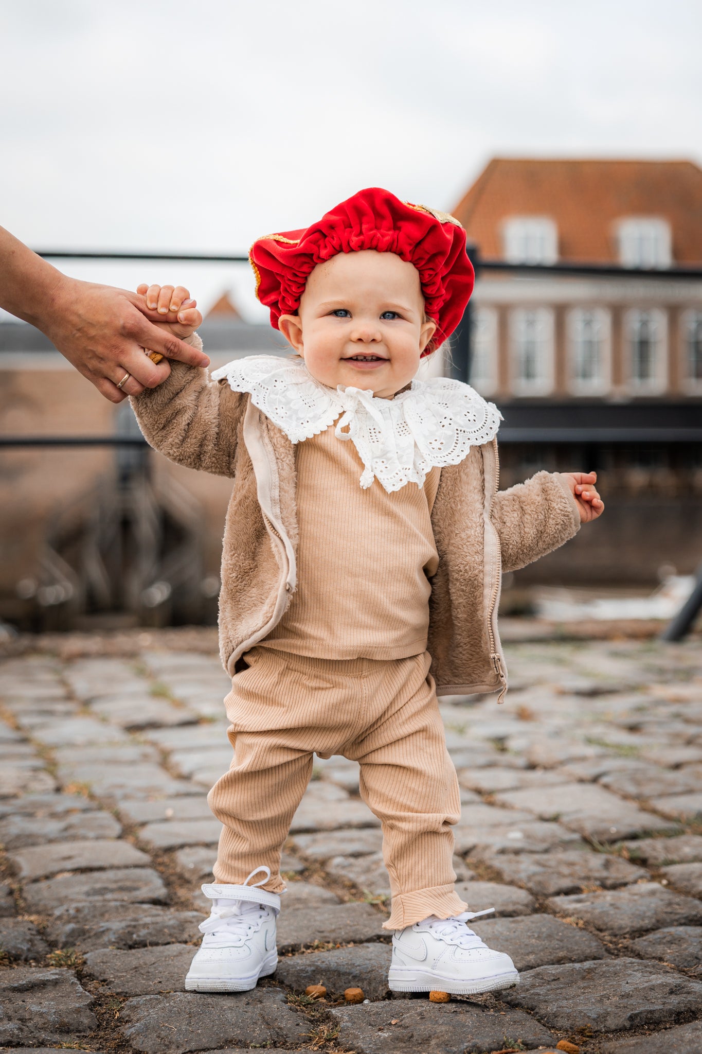 Luxe pieten piet verkleedset pietenmuts pietencape pepernotenzakje met naam gepersonaliseerd