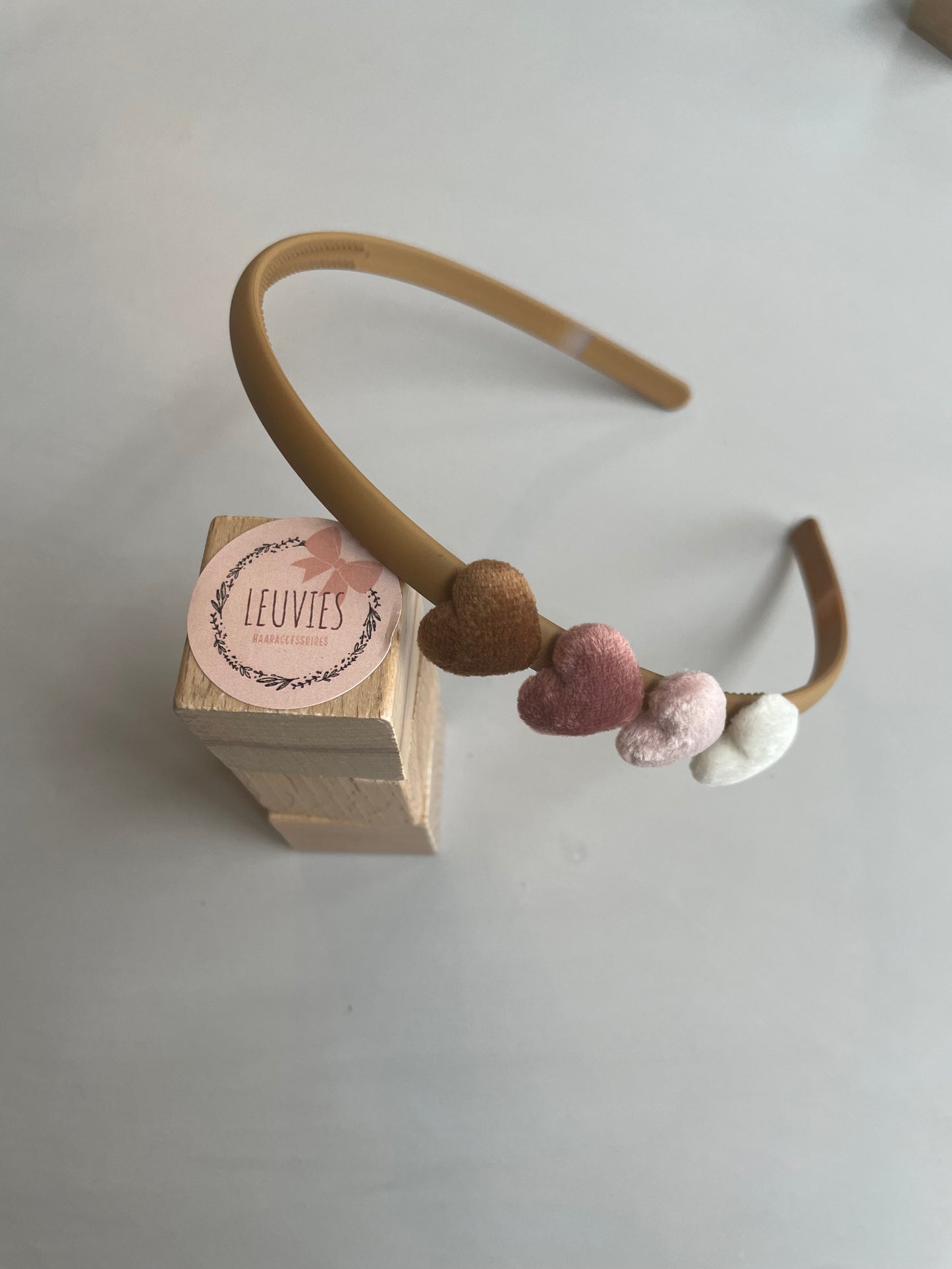 Diadeem velvet hartjes