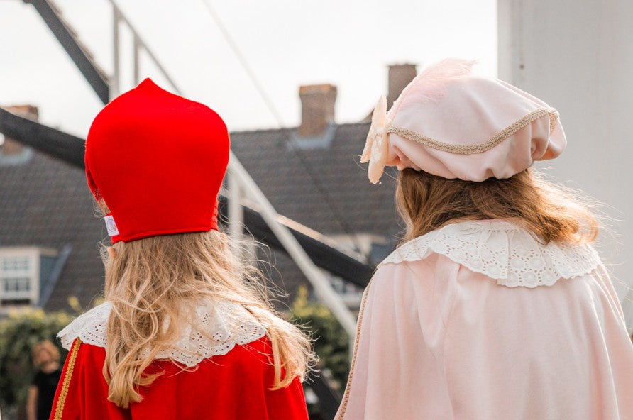 Sinterklaas verkleedkleding cape mijter gepersonaliseerd met naam