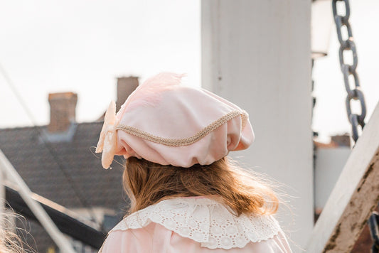 Luxe pieten piet verkleedset pietenmuts pietencape pepernotenzakje met naam gepersonaliseerd