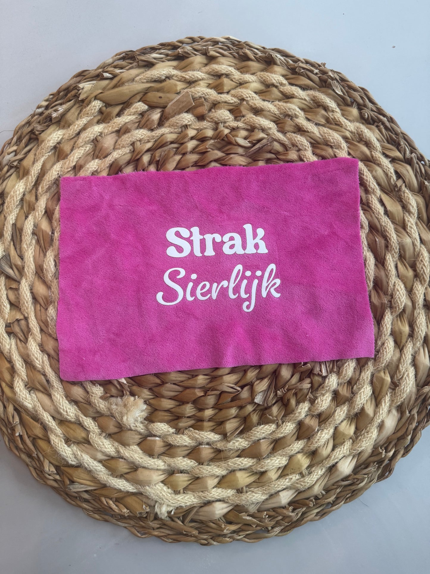 (gepersonaliseerde) pietenmuts fuchsia roze met strik