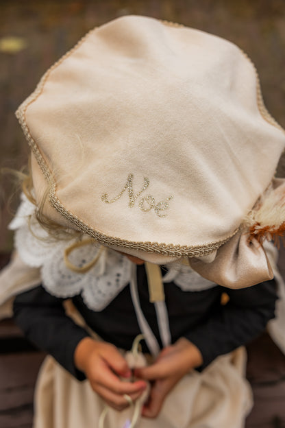 (personalisiert) Piet Hut creme mit Schleife