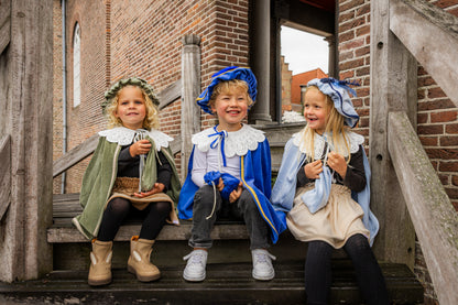 Pietenmuts (met naam) - Luxe kobalt blauw met ster | Leuvies