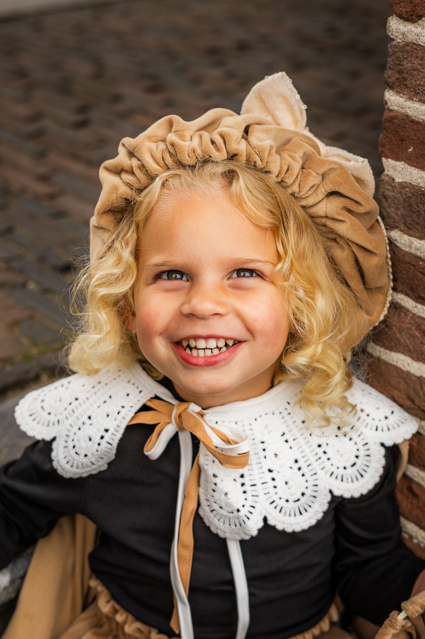 (personalized) pieten hat beige with bow