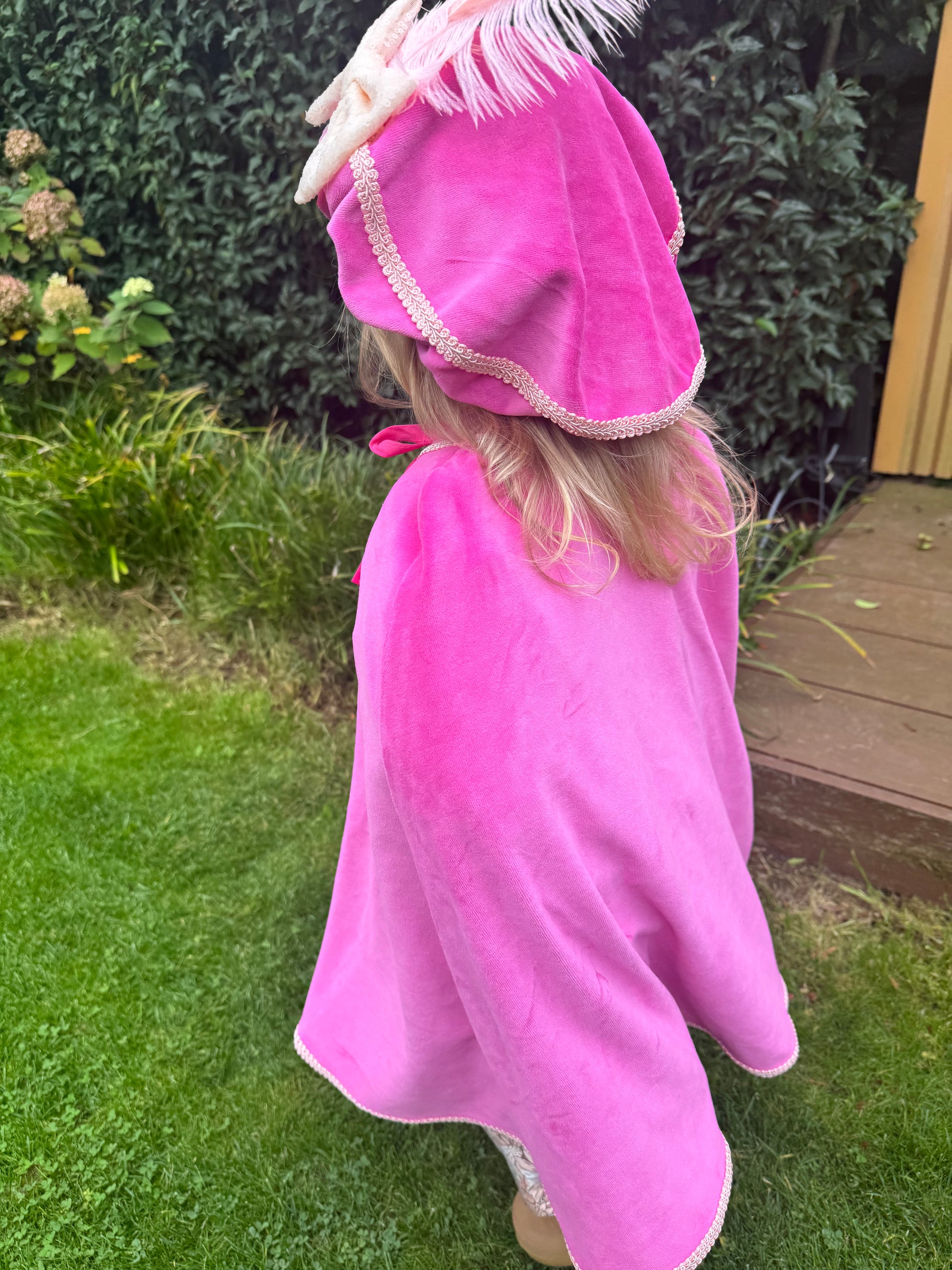 Pietencape pietenpak fuchsia roze met naam